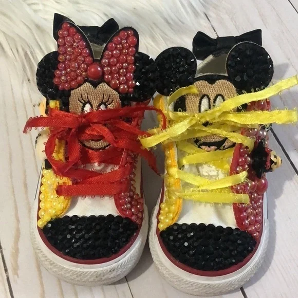 Mickey Mouse customized converse sneakers size 4 - Picture 2 of 10